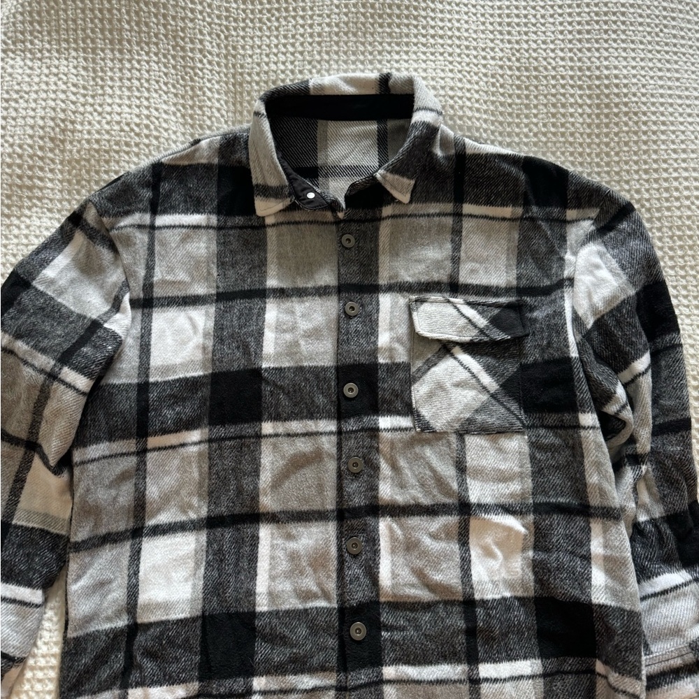 Men's Black and White Plaid Shirt